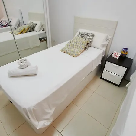 Elvira 36 * Granada
